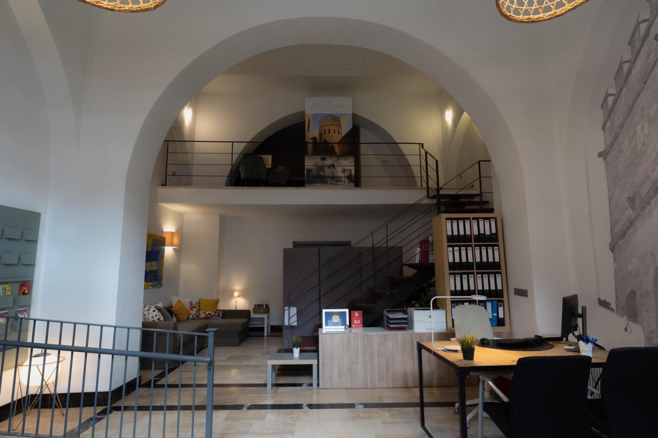 Azz Sevilla Torre De La Plata Apartamentos Ngoại thất bức ảnh