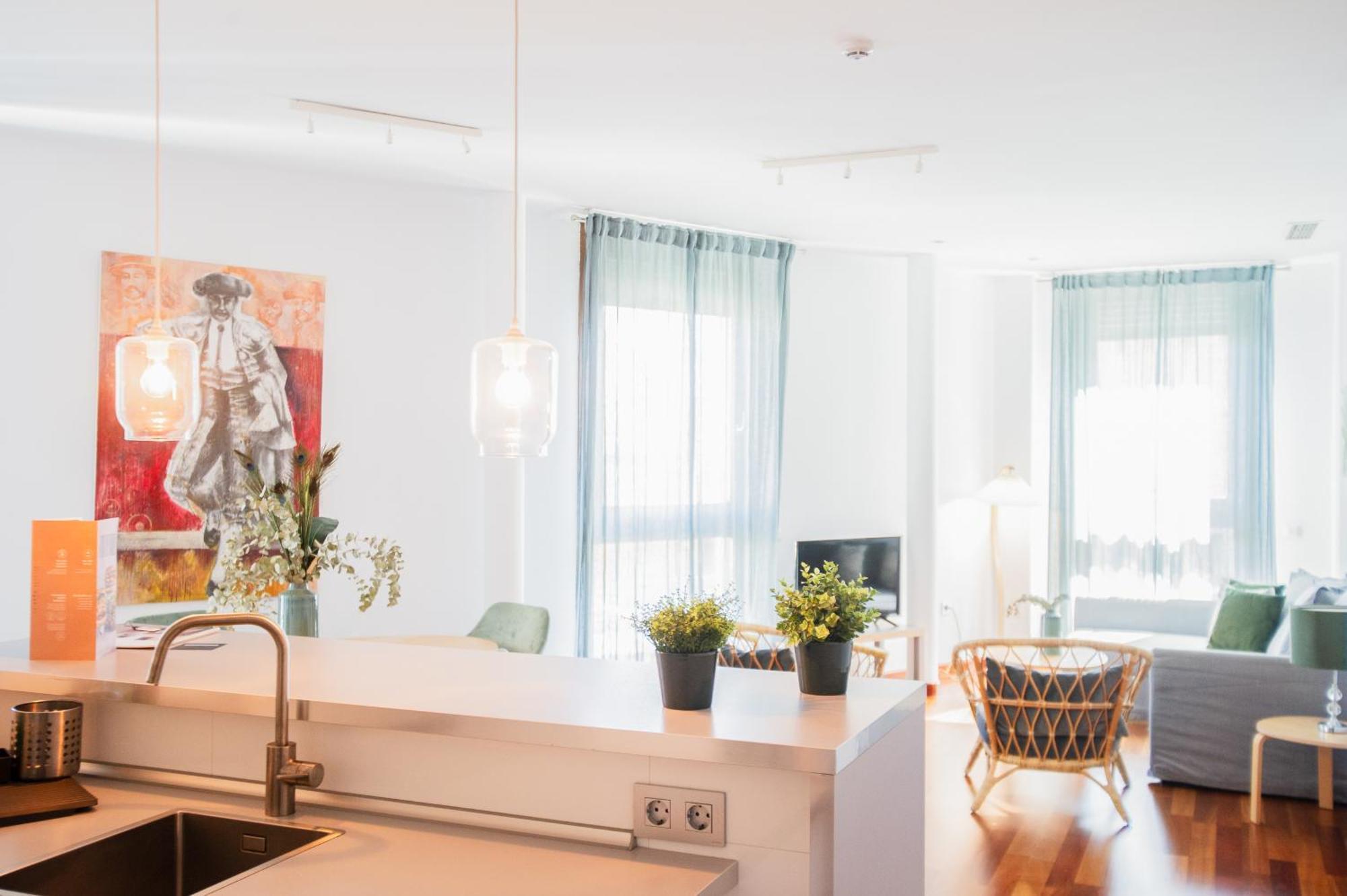 Azz Sevilla Torre De La Plata Apartamentos Ngoại thất bức ảnh