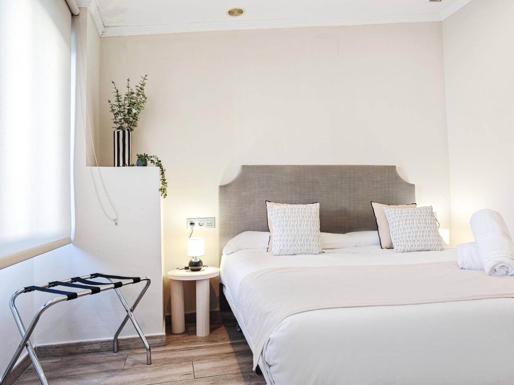 Azz Sevilla Torre De La Plata Apartamentos Ngoại thất bức ảnh
